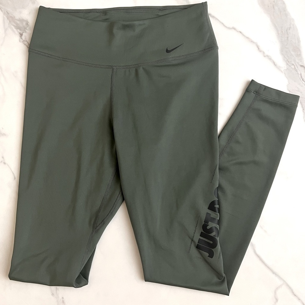 Nike Dry Fit Olive Green Leggings (Size: Medium)